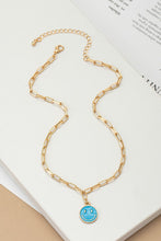 Load image into Gallery viewer, Smiley face pendant necklace